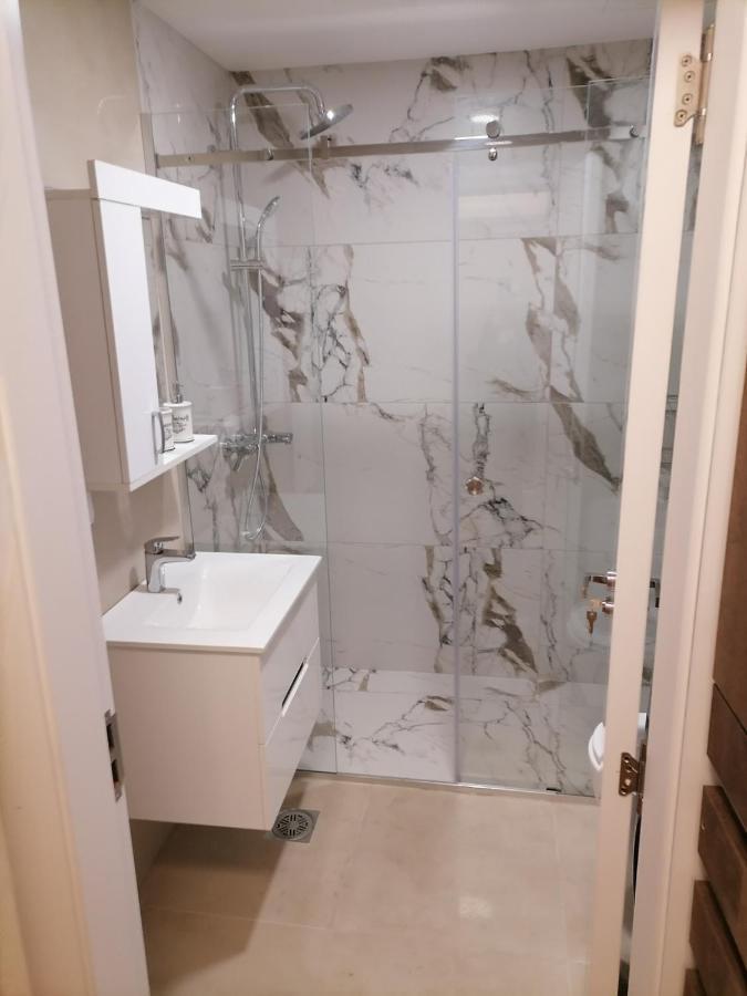 Apartman Ana Ni Eksteriør bilde
